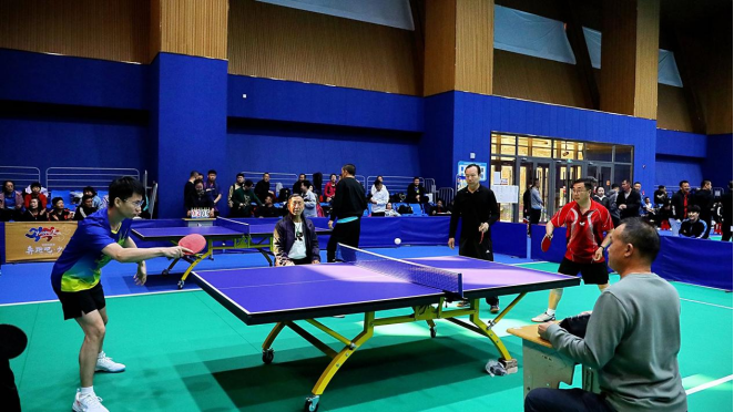 斯内德或德 斯内德或德