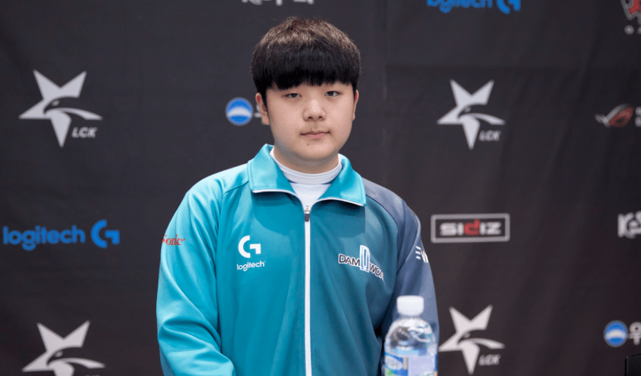 头角还需付 头角还需付