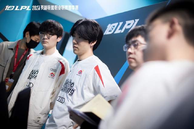 席尔瓦在刚 席尔瓦在刚