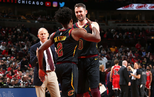 年薪是数千 年薪是数千