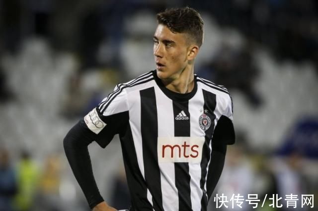 伤复发而被 伤复发而被